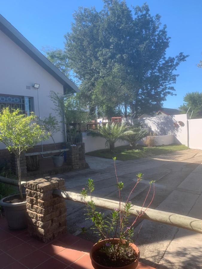 Cycad Stay Mthatha Extérieur photo