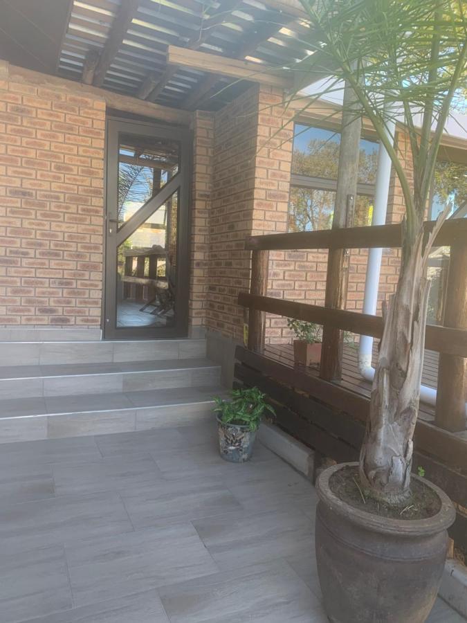 Cycad Stay Mthatha Extérieur photo